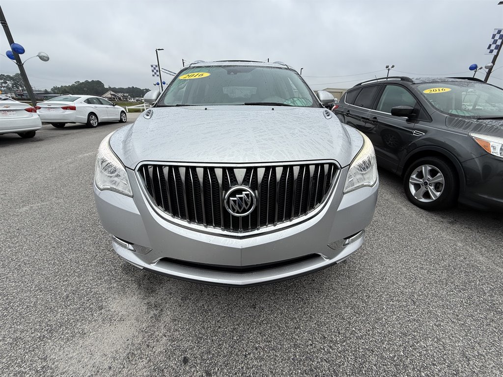 2016 Buick Enclave Leather's photo