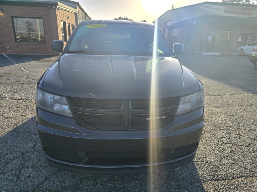 2020 Dodge Journey SE's photo