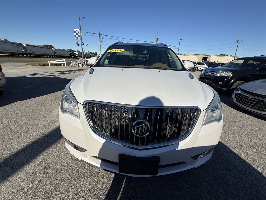 2016 Buick Enclave Premium's photo