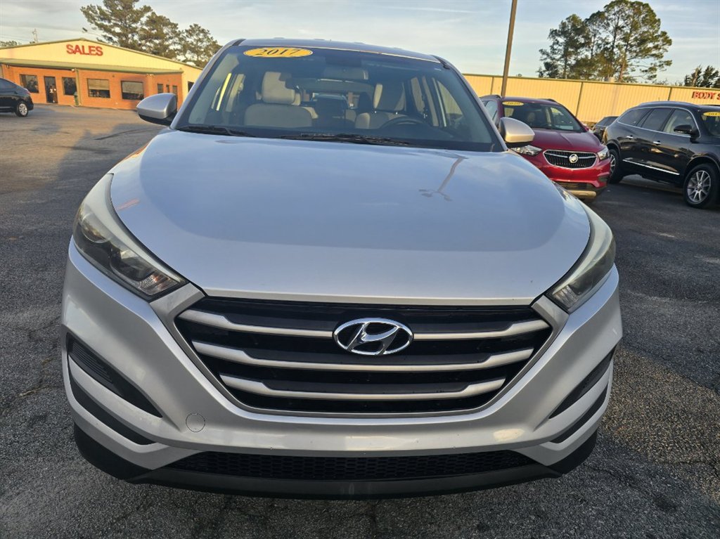 2017 Hyundai Tucson SE's photo