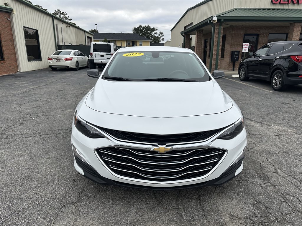 2022 Chevrolet Malibu 1LS's photo