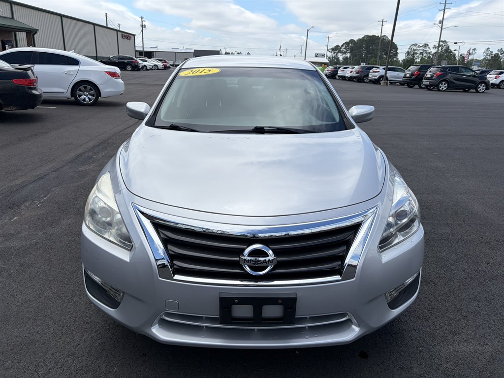 2015 Nissan Altima 2.5's photo