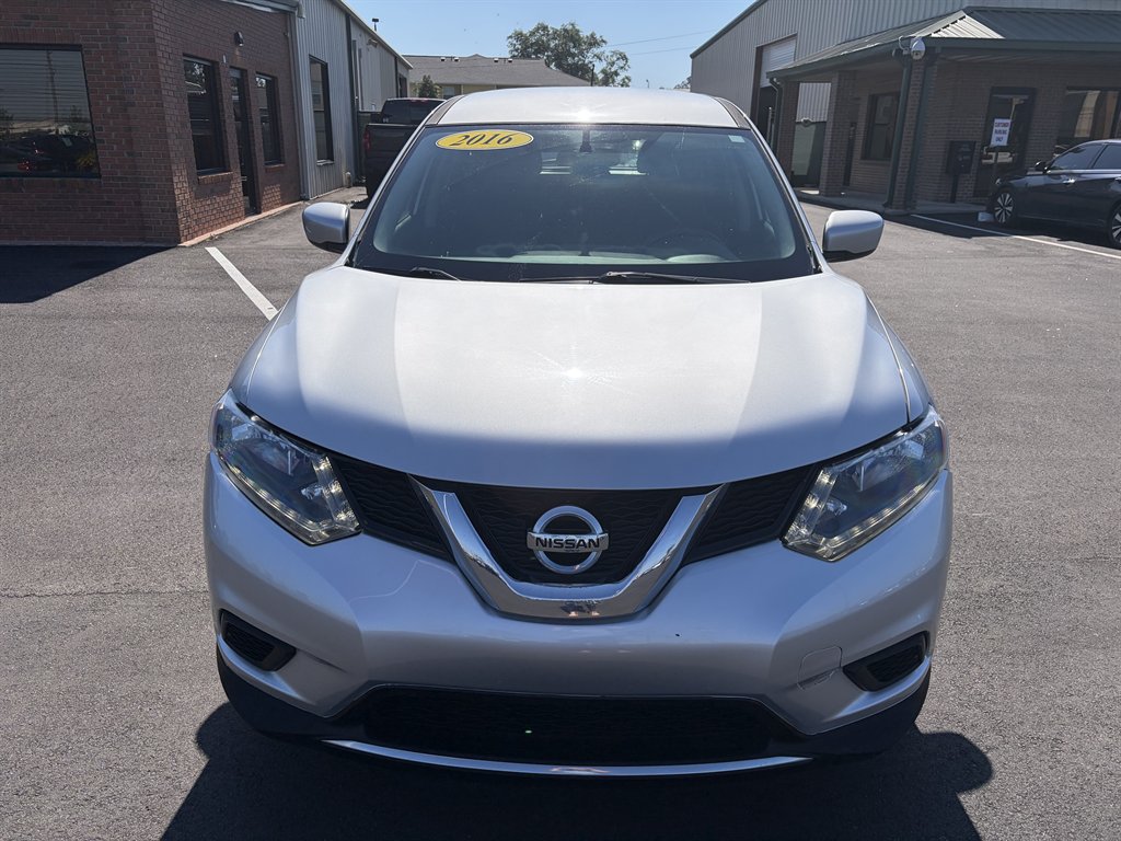 2016 Nissan Rogue S FWD's photo