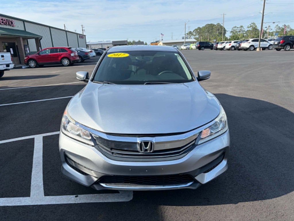 2017 Honda Accord's photo