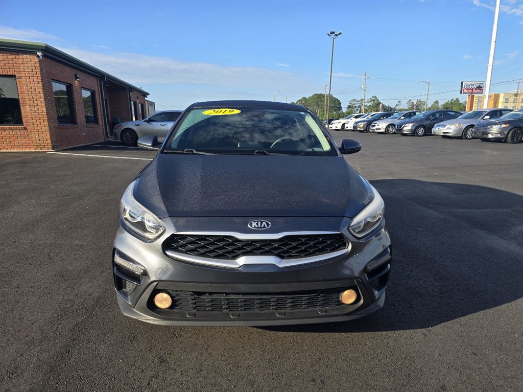 2019 Kia Forte LXS AT's photo