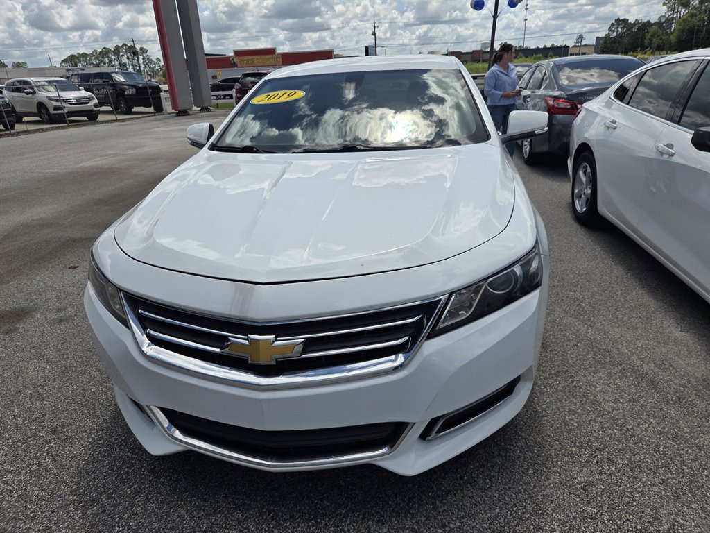 2019 Chevrolet Impala 1LT's photo