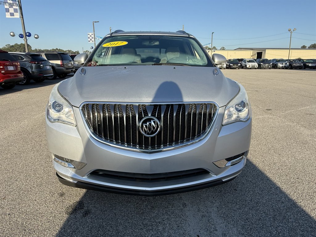 2017 Buick Enclave Convenience's photo