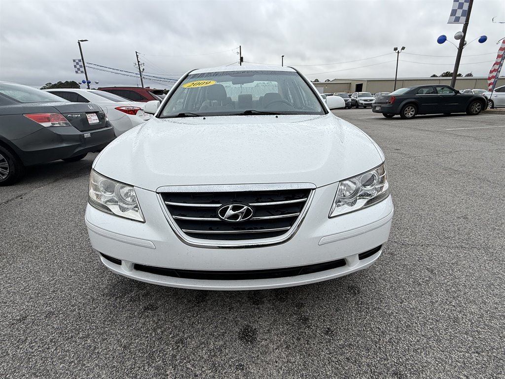 2009 Hyundai Sonata GLS's photo