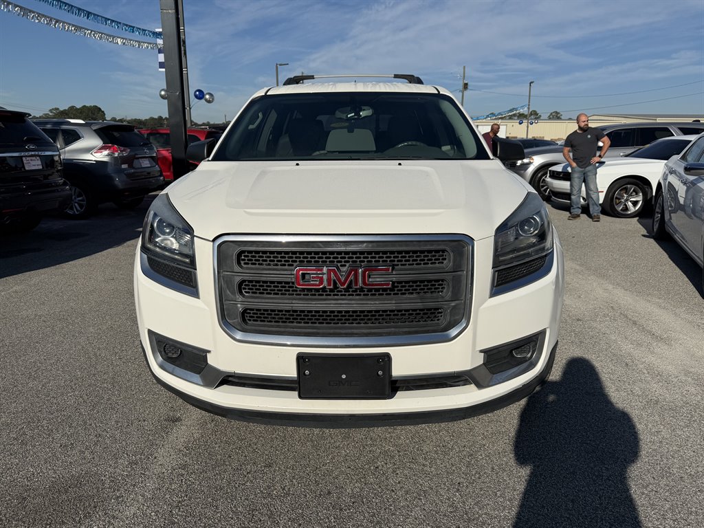 2013 GMC Acadia SLE1's photo