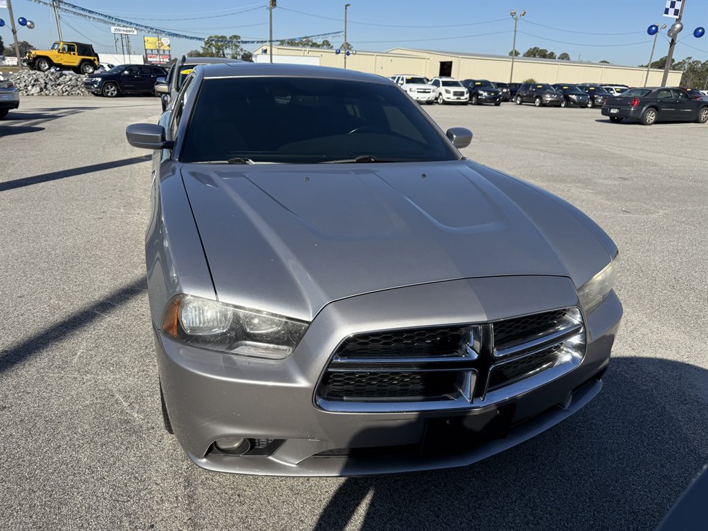 2014 Dodge Charger SXT's photo