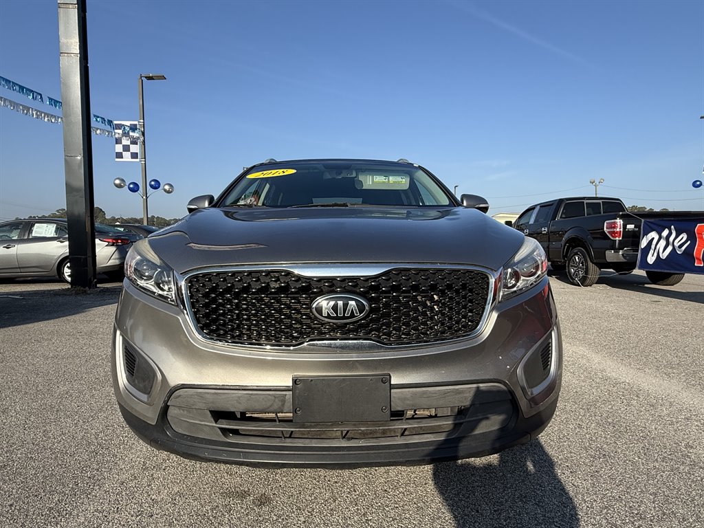 2018 Kia Sorento LX's photo