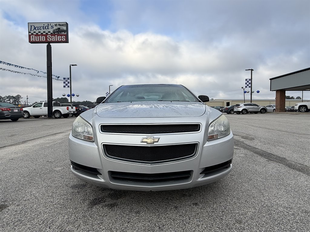 2011 Chevrolet Malibu 1LS's photo