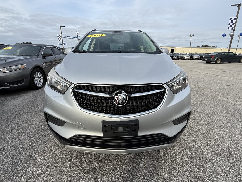 2018 Buick Encore Preferred's photo