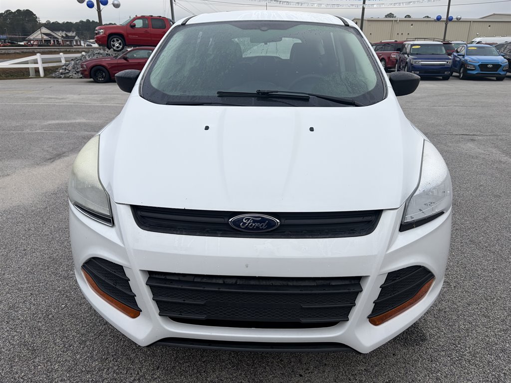2014 Ford Escape S's photo