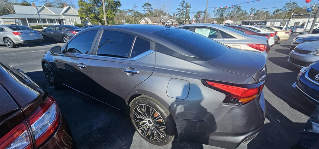 2019 Nissan Altima S photo 4