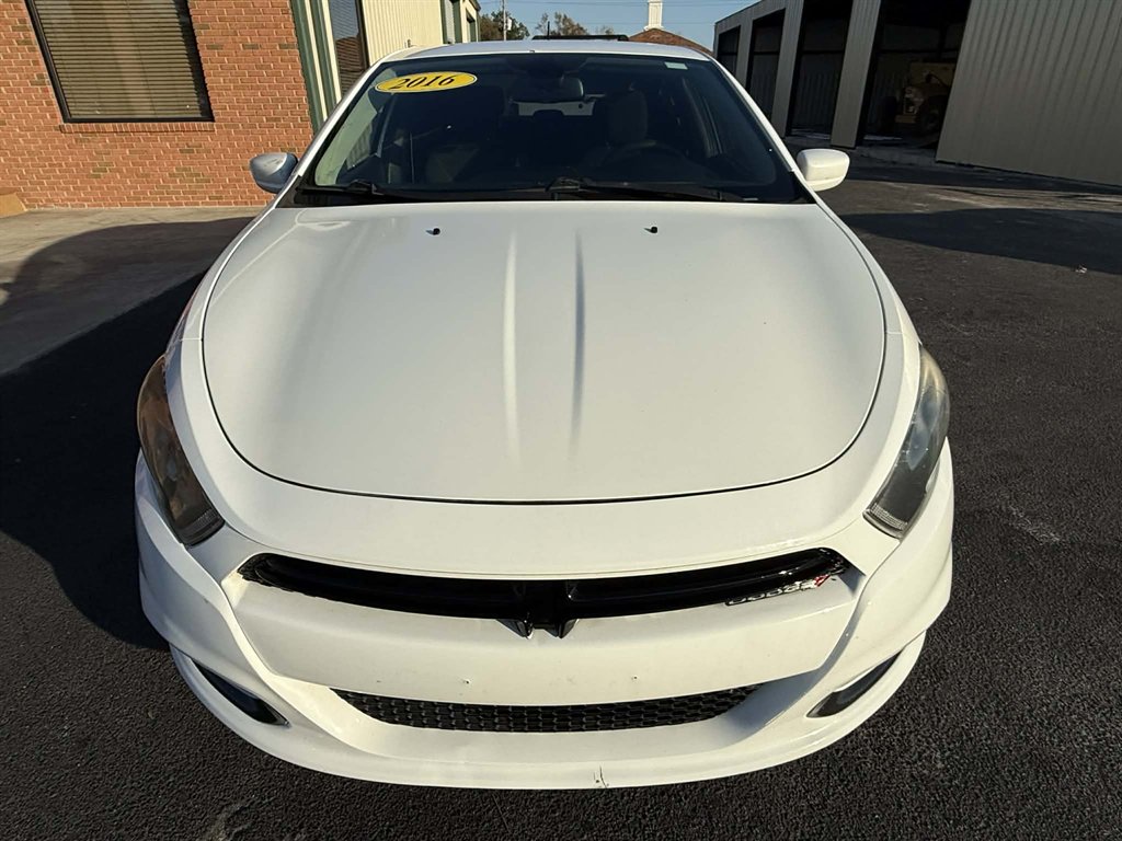 2016 Dodge Dart SXT's photo
