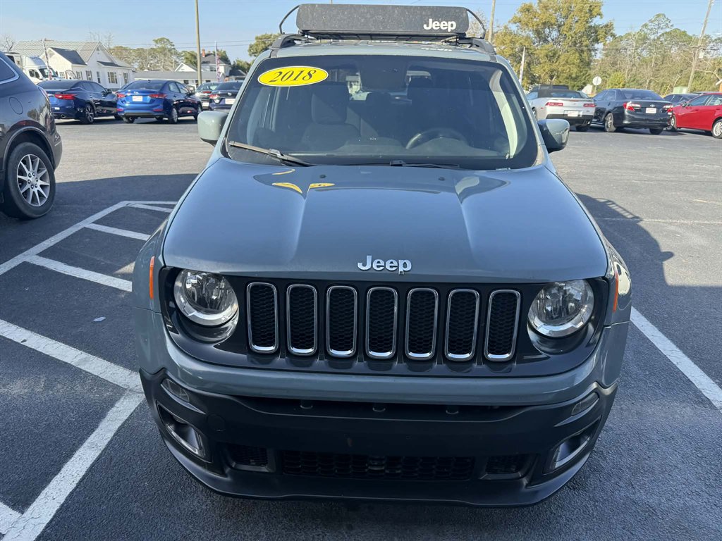2018 Jeep Renegade Latitude's photo