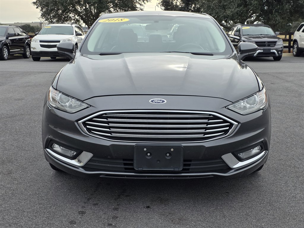 2018 Ford Fusion SE FWD's photo