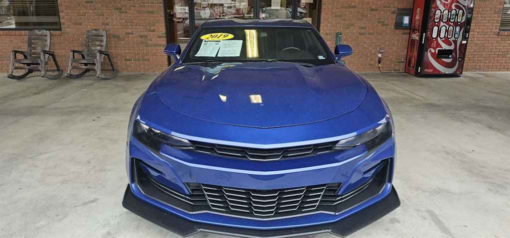 2019 Chevrolet Camaro 1LT's photo