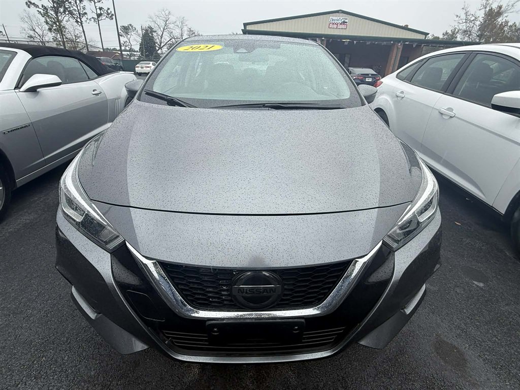 2021 Nissan Versa Sedan SV's photo