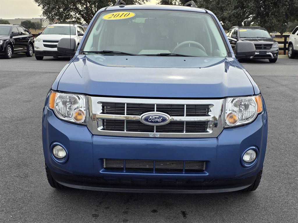 2010 Ford Escape XLT 2.5L's photo