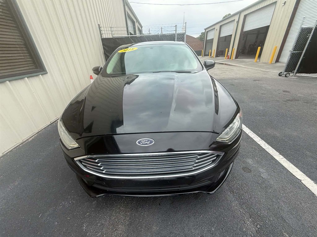 2018 Ford Fusion SE FWD's photo