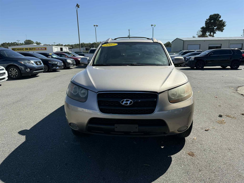 2007 Hyundai Santa Fe SE's photo