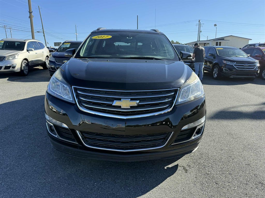 2017 Chevrolet Traverse 1LT's photo