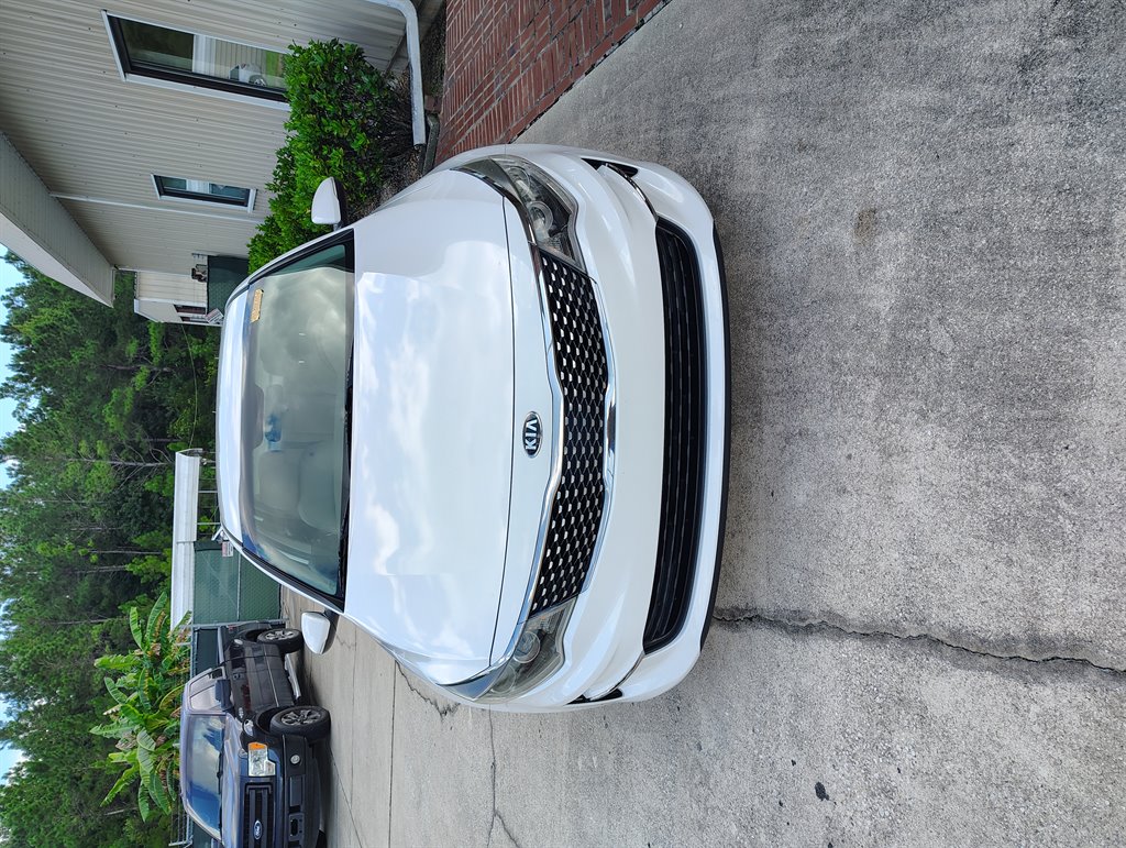 2017 Kia Optima EX's photo