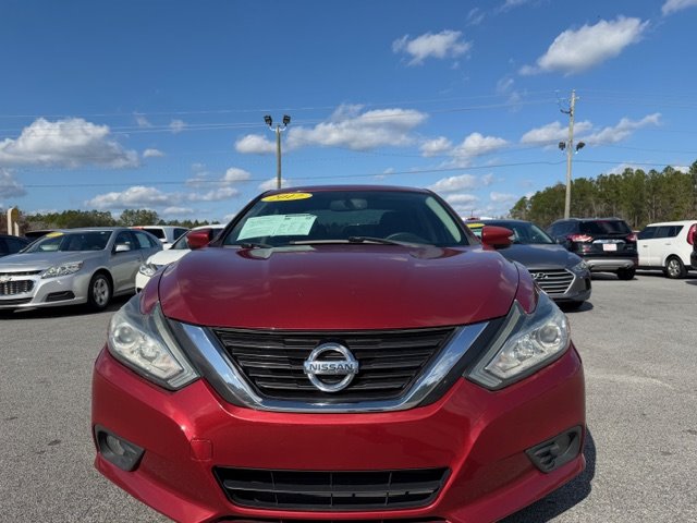2017 Nissan Altima SV's photo