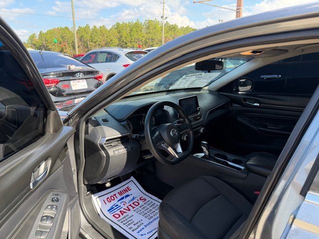 2020 Nissan Altima S's photo