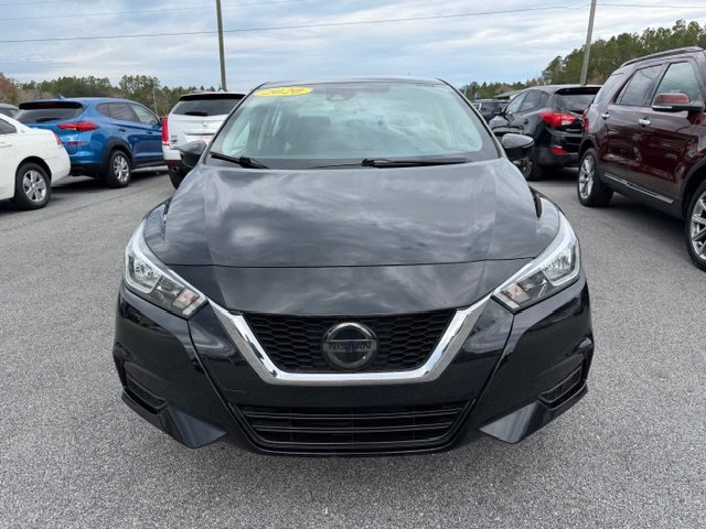 2020 Nissan Versa Sedan SV's photo