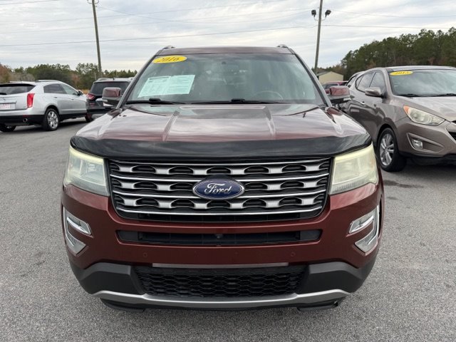 2016 Ford Explorer Limited's photo
