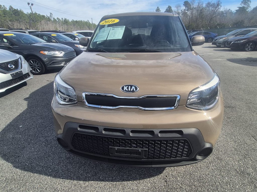 2016 Kia Soul 1.6L Base 5-Door's photo