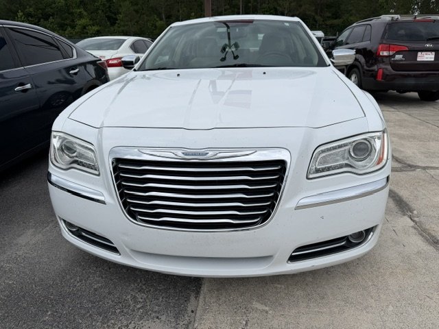 2011 Chrysler 300 Limited's photo