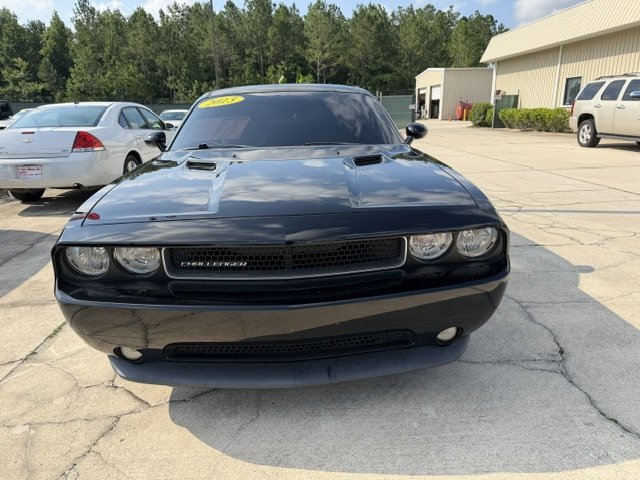 2013 Dodge Challenger SXT's photo