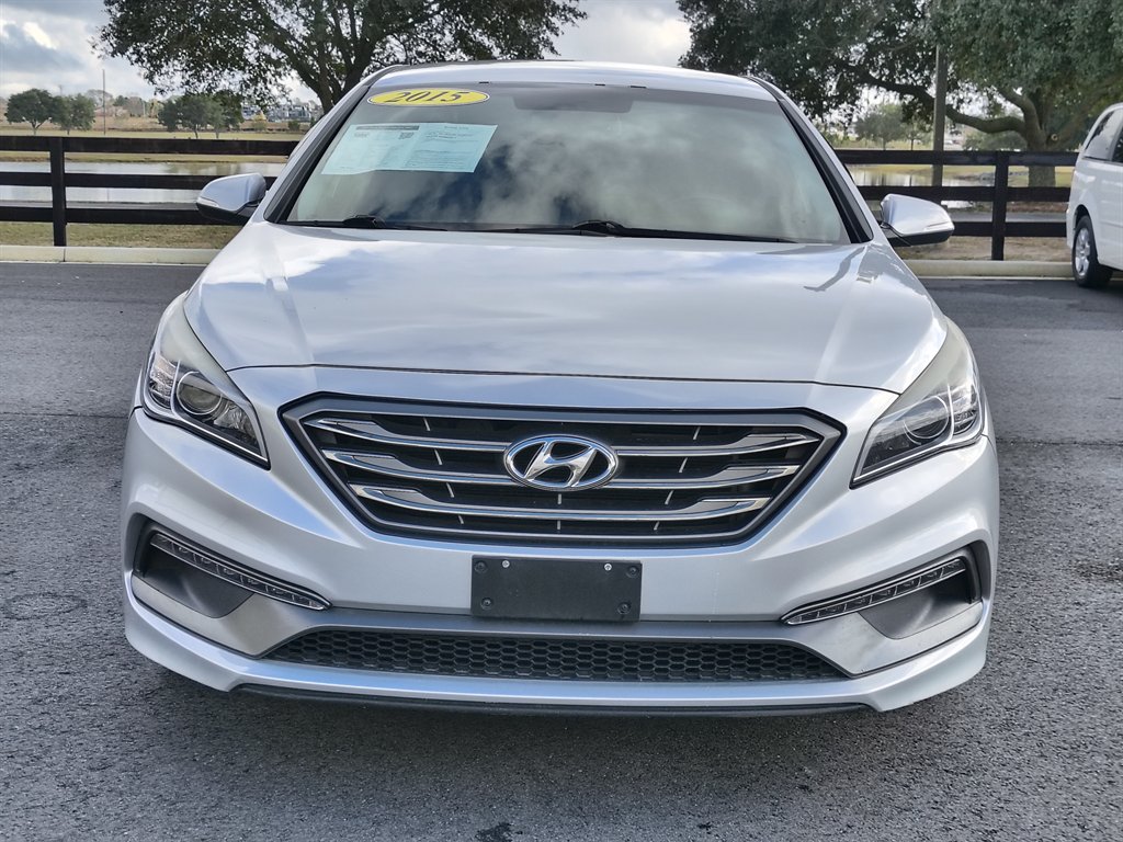 Hyundai Sonata's photo