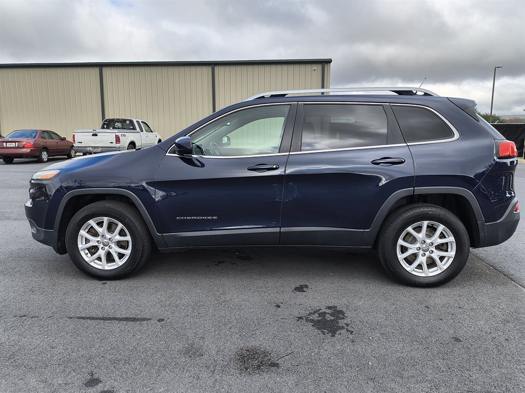 2014 Jeep Cherokee Latitude photo 3