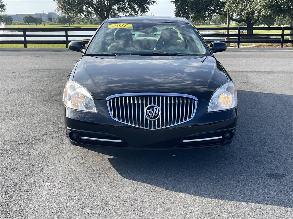 2011 Buick Lucerne CXL Premium's photo