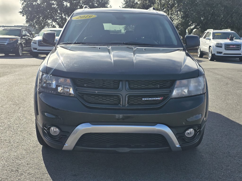 2019 Dodge Journey Crossroad's photo