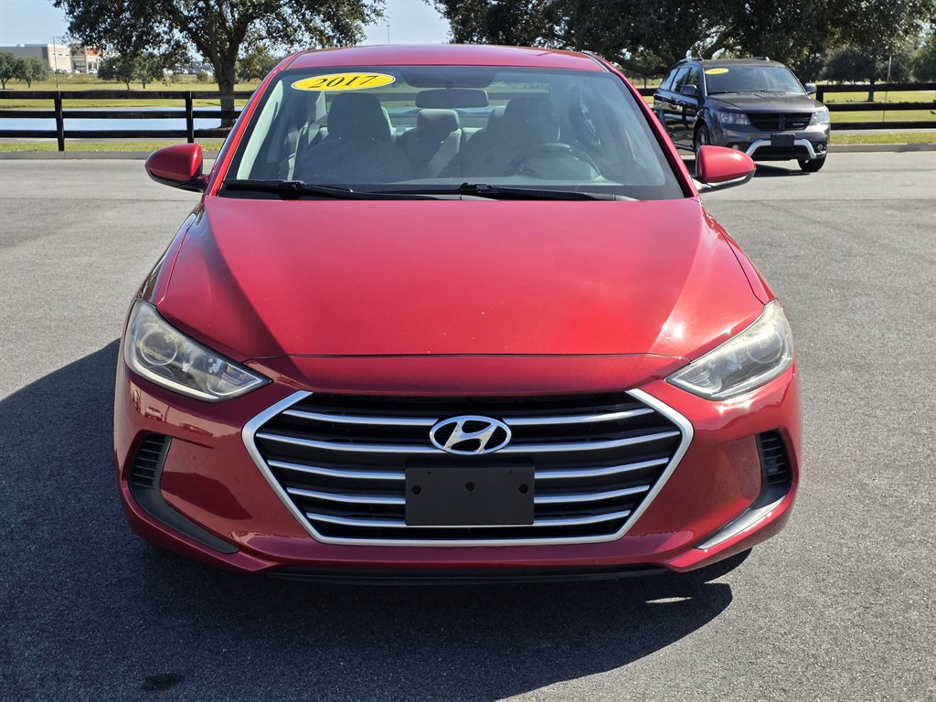 2017 Hyundai Elantra SE's photo