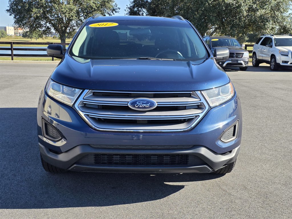 2017 Ford Edge SE's photo