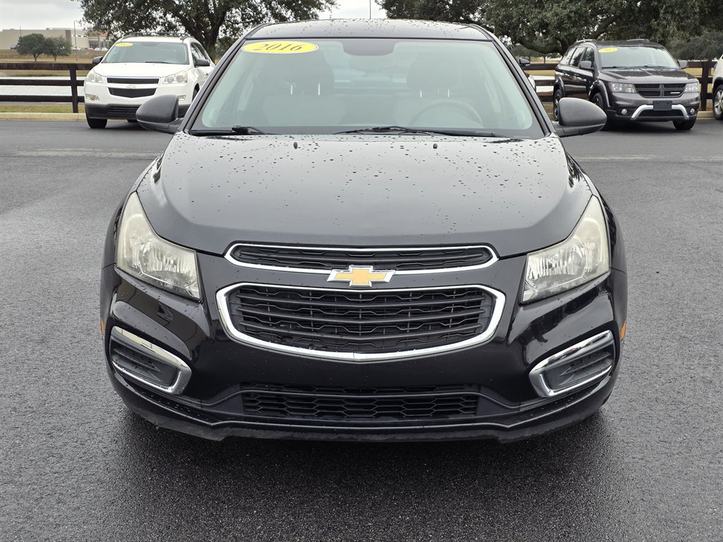 2016 Chevrolet Cruze Limited LS's photo