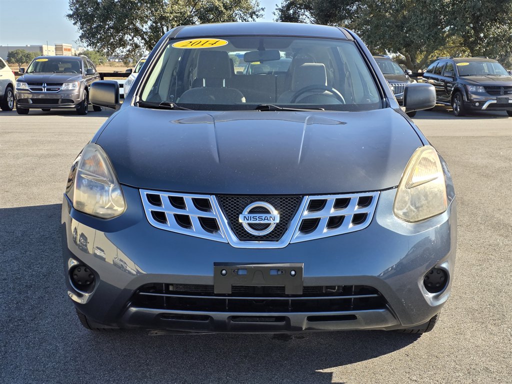 2014 Nissan Rogue Select S's photo